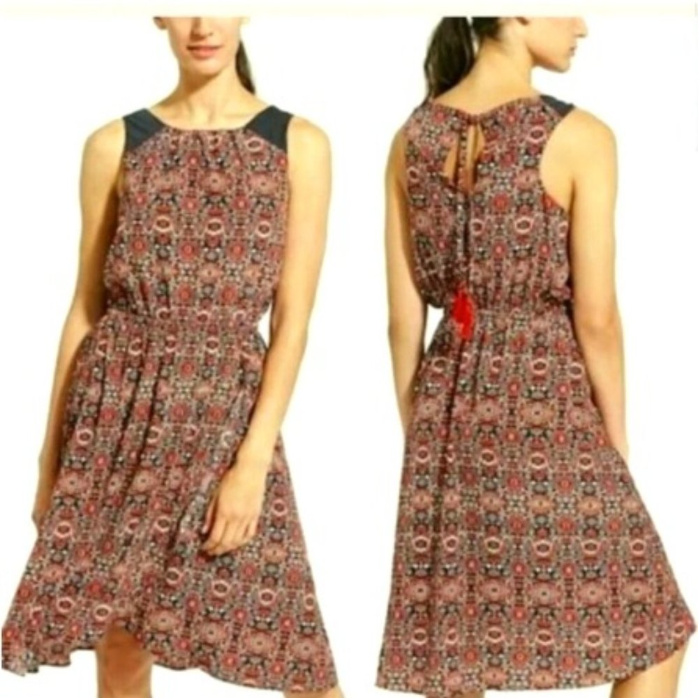 Athleta Martinique Knee Length Geometric Dress Size L